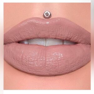 NIB Jeffree Star Supreme Gloss-Naked in the Dark (Light Nude w/Grey Tones)